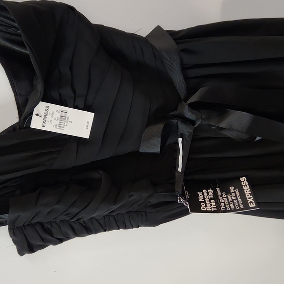 NWT black express one shoulder party dress - Picture 4 of 4